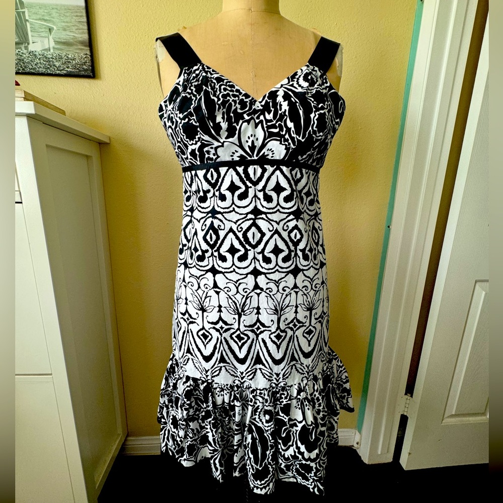 Ann Taylor Factory black and white dress